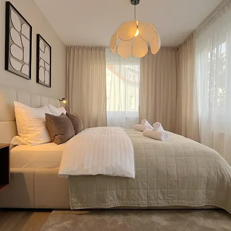 Seestadt I Sauna I Parkplatz I Zentral Lägenhet