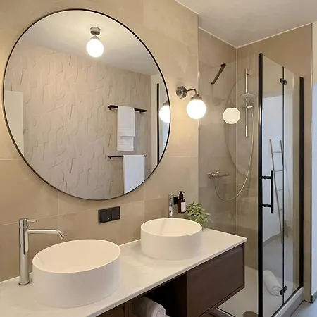 Seestadt I Sauna I Parkplatz I Zentral *