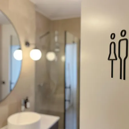 Seestadt I Sauna I Parkplatz I Zentral Lägenhet *